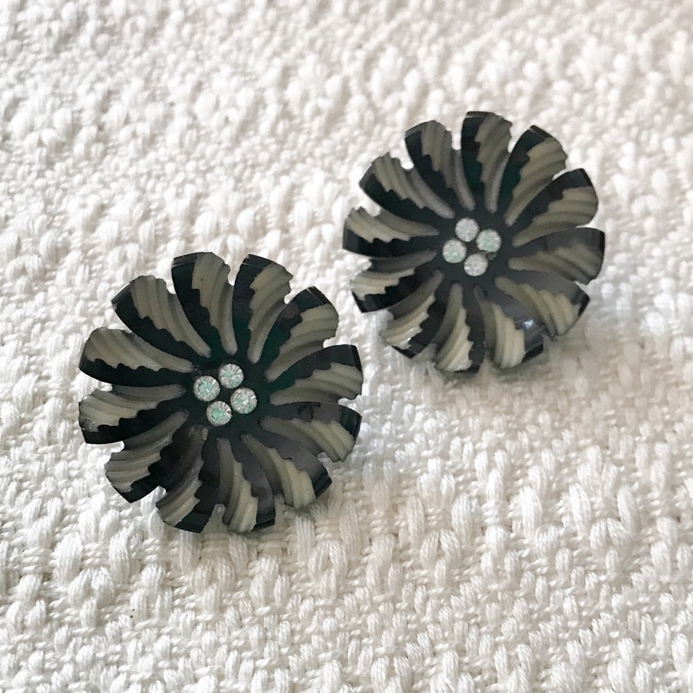 Vintage 50s Floral Blossom and Rhinestone Clip-On Earrings